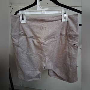 ILUS Oatmeal Heather Gray Athletic Shorts